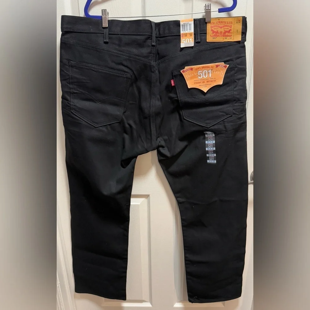 Levi’s 501 black men’s jeans 44x32